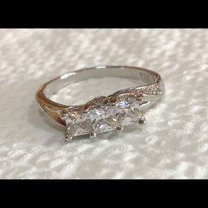 New Clear Cubic Zirconia 925 Ring Size 10